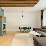 Koa - Memo Haus * Braşov