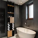 Koa - Memo Haus Apartment Brasov