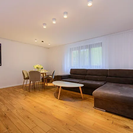 Koa - Memo Haus Apartment Brasov
