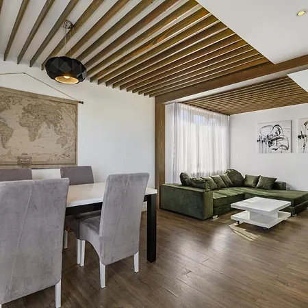 Koa - Memo Haus * Brasov