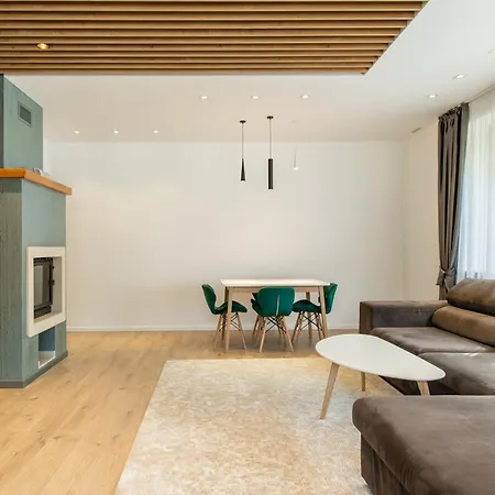Koa - Memo Haus * Brašov