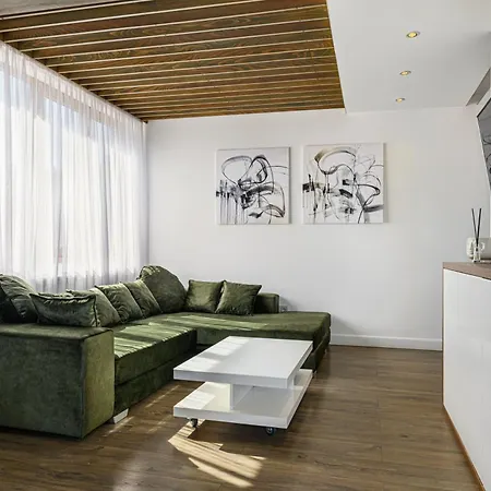 Koa - Memo Haus * Brasov